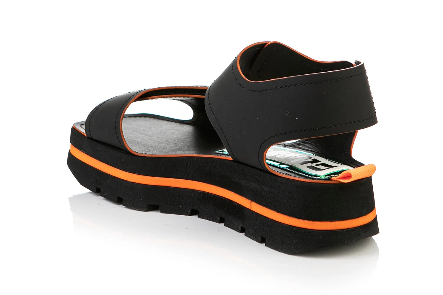 7530 Loriblu Sandals / Black