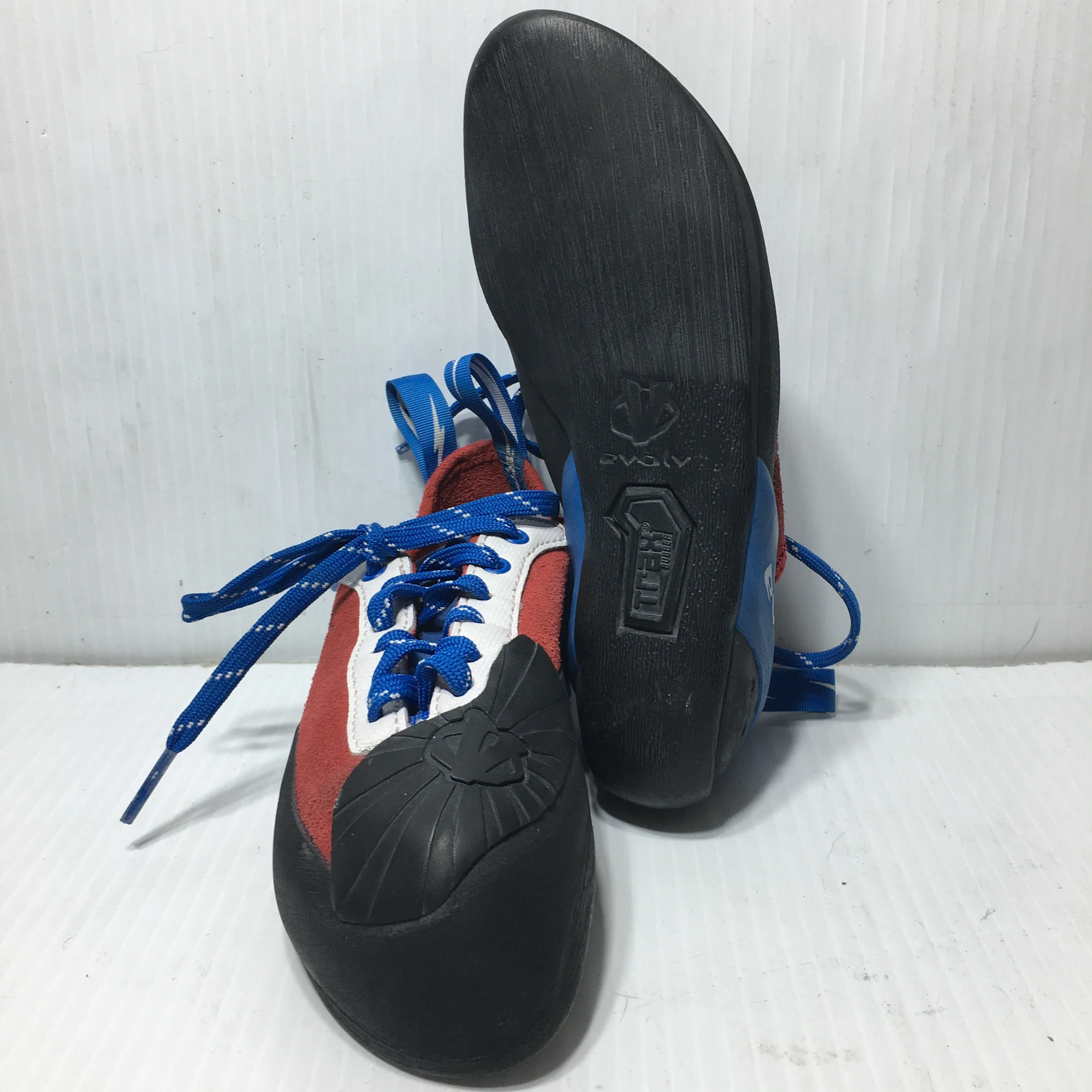 Evolv Womens Climbing Shoes - Size 4.5 - Pre-owned - BNX59H